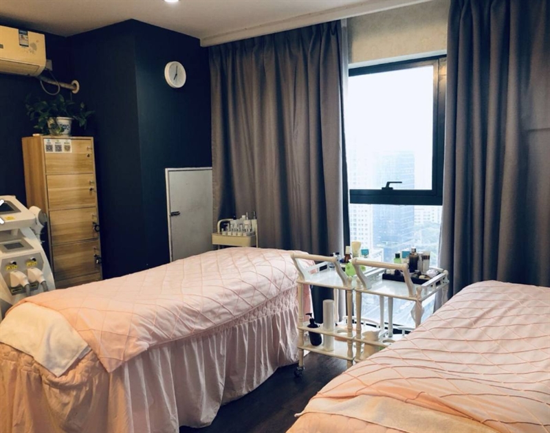 初肌·妍匠美学管理(万达广场店)的图标