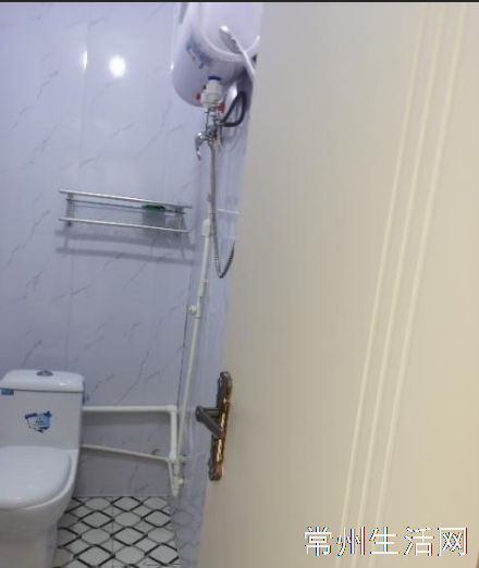 新北区万和城小区，直租单间 