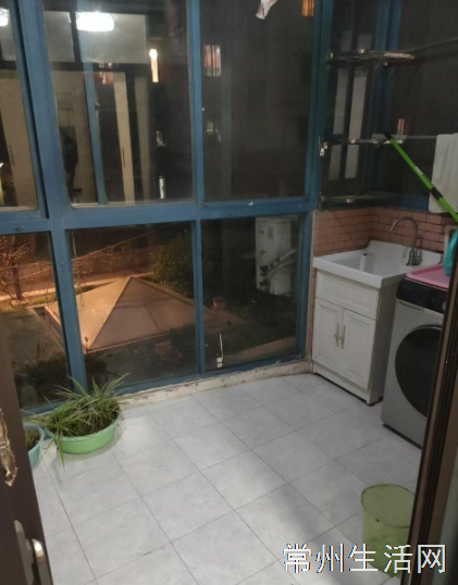 个人房屋首次出租包物业费，出租两室两厅双南房间