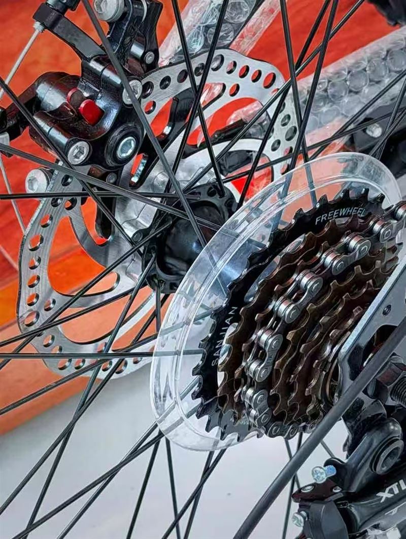 全新山地自行车