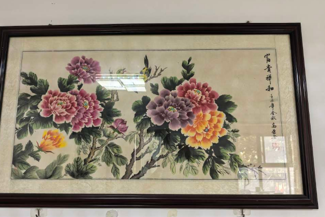 富贵牡丹鸟语花香国画挂框